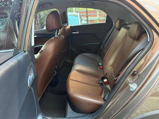 HYUNDAI-HB20-1.6 PREMIUM 16V FLEX 4P AUTOMÁTICO HYUNDAI-HB20-2018