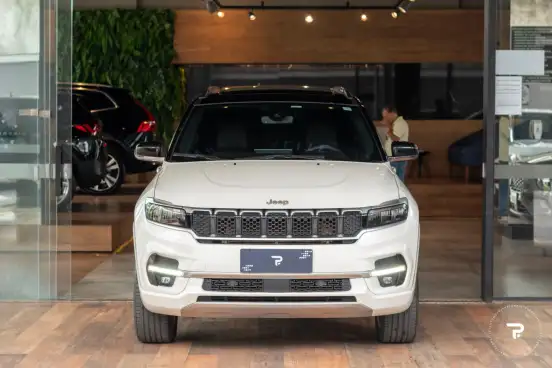 JEEP-COMMANDER-2021