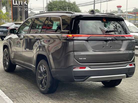 JEEP-COMMANDER-2026