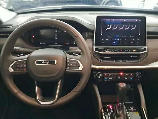JEEP-COMMANDER-1.3 T270 TURBO FLEX OVERLAND AT6 JEEP-COMMANDER-2024