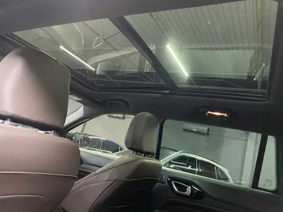 JEEP-COMMANDER-2.2 TURBO DIESEL OVERLAND AT9 JEEP-COMMANDER-2025