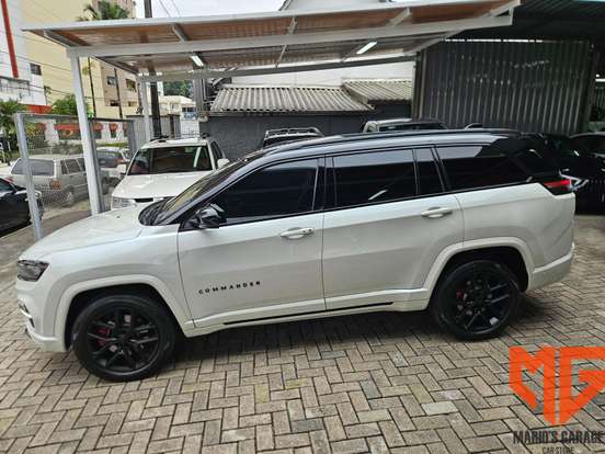 JEEP-COMMANDER-2024