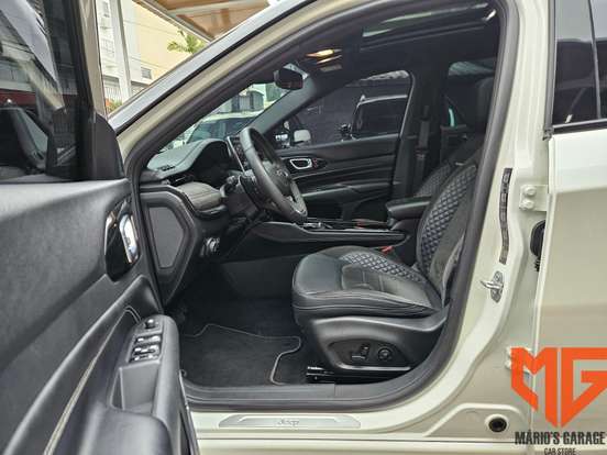 JEEP-COMMANDER-2.0 HURRICANE 4 TURBO GASOLINA BLACKHAWK AT9 JEEP-COMMANDER-2024