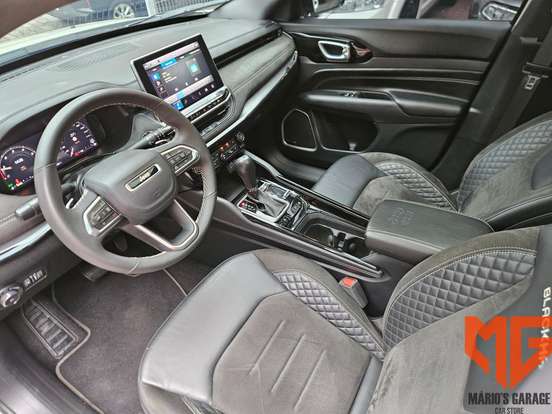 JEEP-COMMANDER-2024