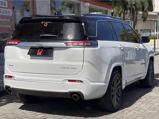JEEP-COMMANDER-2024