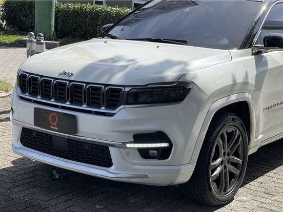JEEP-COMMANDER-2.0 HURRICANE 4 TURBO GASOLINA OVERLAND AT9 JEEP-COMMANDER-2024