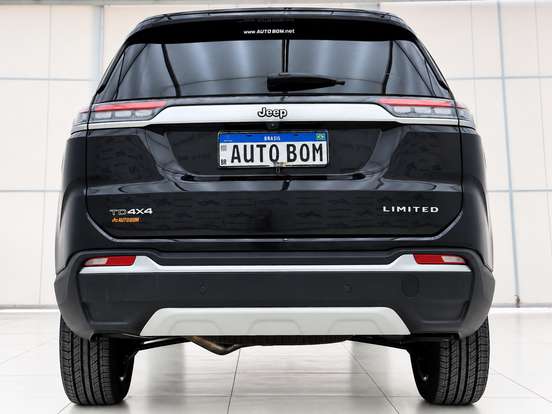 JEEP-COMMANDER-2024