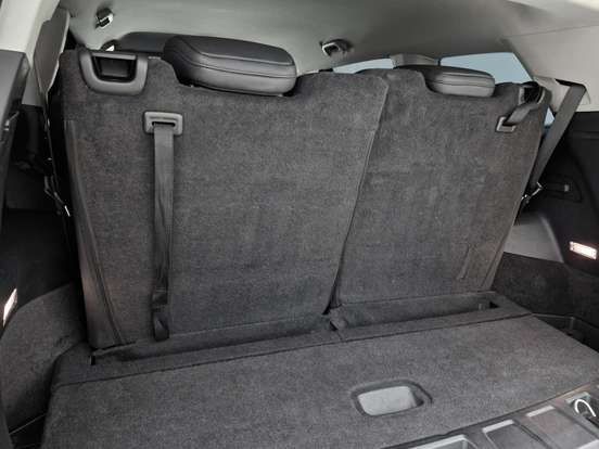 JEEP-COMMANDER-2024