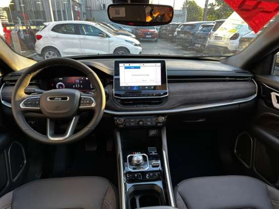 JEEP-COMMANDER-2025