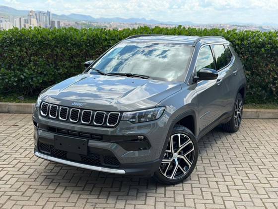 JEEP COMPASS 1.3 T270 TURBO FLEX LONGITUDE AT6