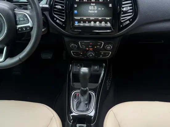 JEEP-COMPASS-2.0 16V FLEX LIMITED AUTOMÁTICO JEEP-COMPASS-2017
