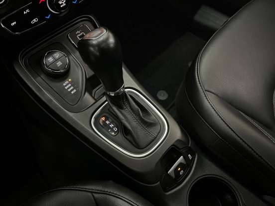 JEEP-COMPASS-2.0 16V DIESEL S 4X4 AUTOMÁTICO JEEP-COMPASS-2021