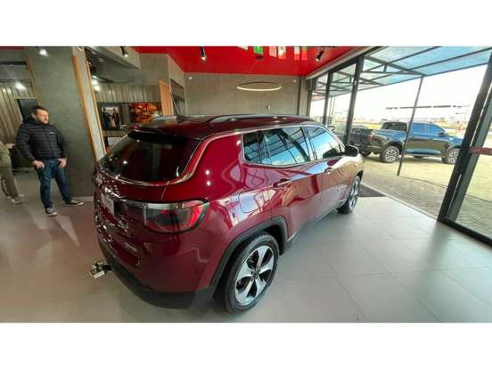 JEEP-COMPASS-2.0 16V FLEX LONGITUDE AUTOMÁTICO JEEP-COMPASS-2018