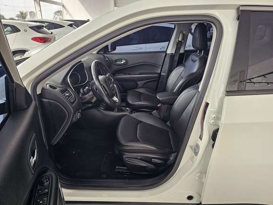 JEEP-COMPASS-2.0 16V FLEX LONGITUDE AUTOMÁTICO JEEP-COMPASS-2017
