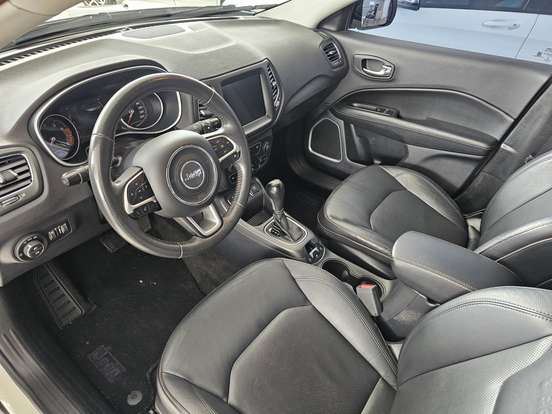 JEEP-COMPASS-2.0 16V FLEX LONGITUDE AUTOMÁTICO JEEP-COMPASS-2017
