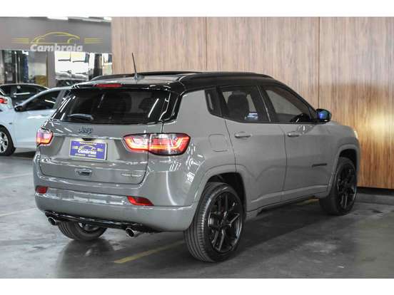 JEEP-COMPASS-2024