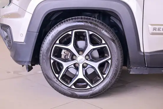 JEEP-RENEGADE-2025