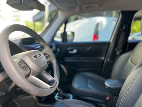 JEEP-RENEGADE-2023