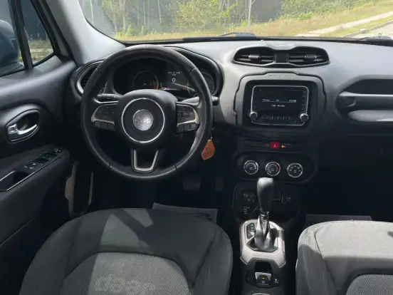 JEEP-RENEGADE-2.0 16V TURBO DIESEL SPORT 4P 4X4 AUTOMÁTICO JEEP-RENEGADE-2015