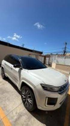 JEEP COMMANDER 2.2 TURBO DIESEL OVERLAND AT9