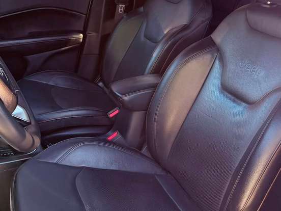 JEEP-COMPASS-2.0 16V DIESEL LONGITUDE 4X4 AUTOMÁTICO JEEP-COMPASS-2020