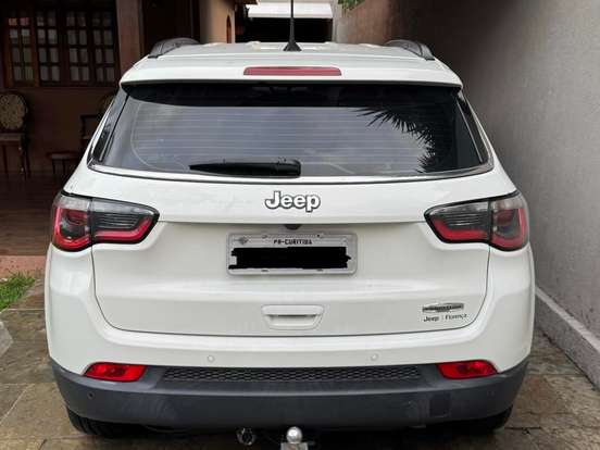 JEEP-COMPASS-2.0 16V FLEX LONGITUDE AUTOMÁTICO JEEP-COMPASS-2018