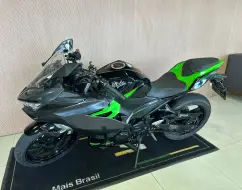 KAWASAKI NINJA 400 KAWASAKI NINJA 400