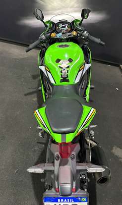KAWASAKI-NINJA ZX-4RR-2025
