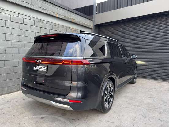 KIA-CARNIVAL-2022