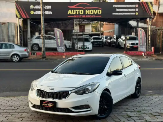 KIA CERATO 1.6 SX 16V FLEX 4P AUTOMÁTICO