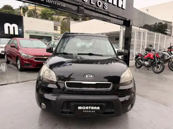 KIA-SOUL-2011