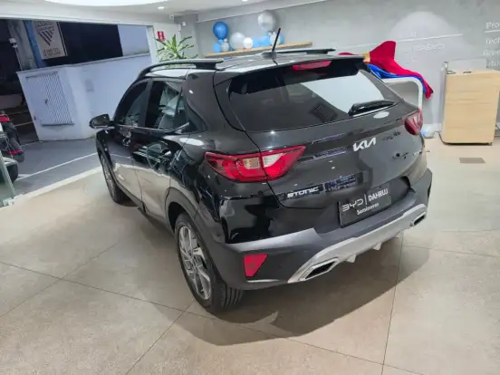 KIA-STONIC-2024