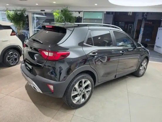 KIA-STONIC-2024