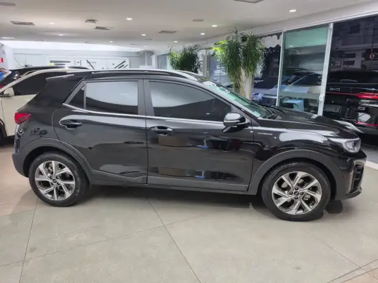 KIA-STONIC-2024