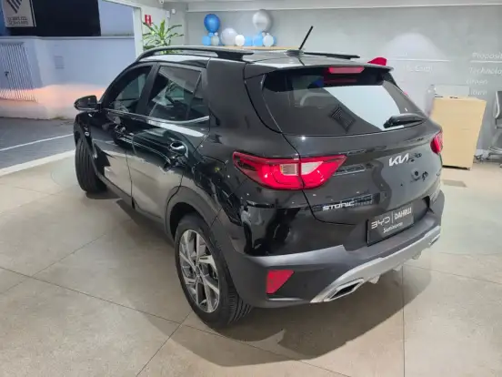 KIA-STONIC-2024