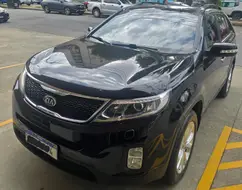 KIA SORENTO 3.5 V6 GASOLINA EX 7L 4WD AUTOMÁTICO KIA SORENTO 3.5 V6 GASOLINA EX 7L 4WD AUTOMÁTICO