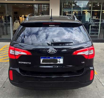 KIA-SORENTO-2014