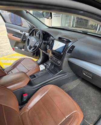 KIA-SORENTO-2014