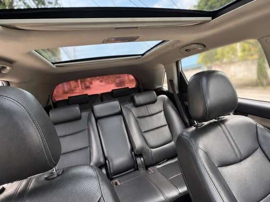 KIA-SORENTO-3.5 V6 GASOLINA EX 7L 4WD AUTOMÁTICO KIA-SORENTO-2012