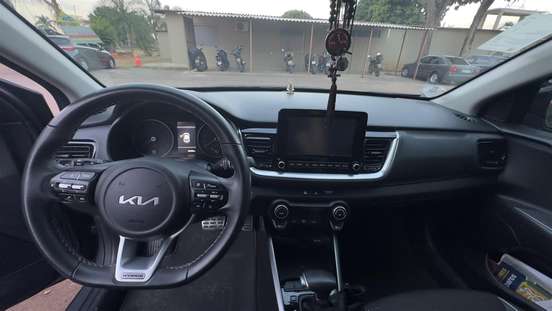 KIA-STONIC-2022