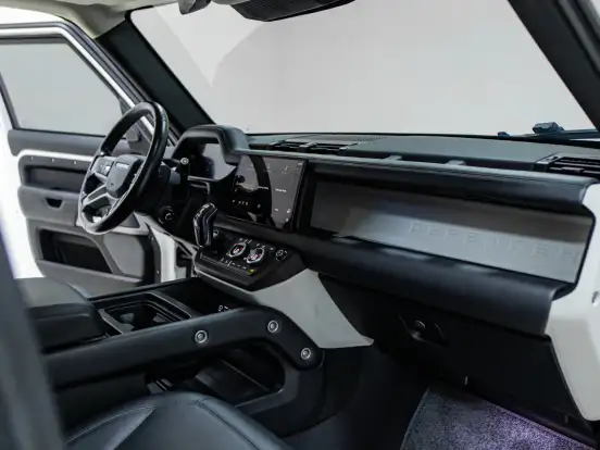 LAND ROVER-DEFENDER-2022