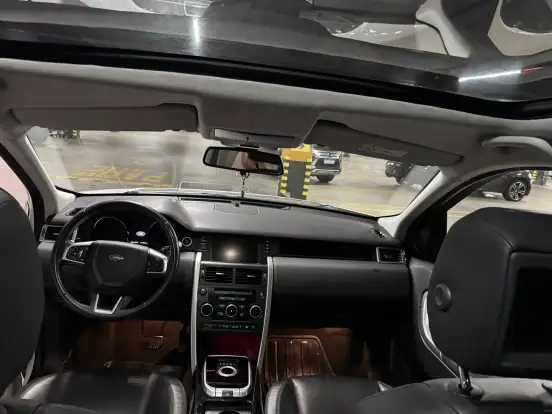 LAND ROVER-DISCOVERY SPORT-2.0 16V SI4 TURBO GASOLINA HSE 4P AUTOMÁTICO LAND ROVER-DISCOVERY SPORT-2015