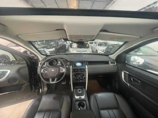 LAND ROVER-DISCOVERY SPORT-2015