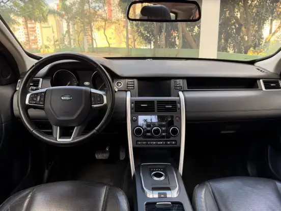LAND ROVER-DISCOVERY SPORT-2017
