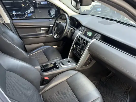 LAND ROVER-DISCOVERY SPORT-2018
