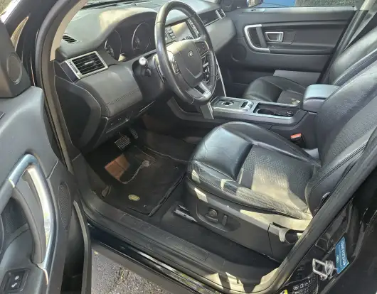LAND ROVER-DISCOVERY SPORT-2016
