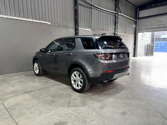 LAND ROVER-DISCOVERY SPORT-2018