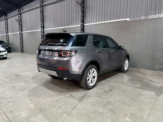LAND ROVER-DISCOVERY SPORT-2018