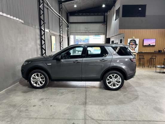 LAND ROVER-DISCOVERY SPORT-2018