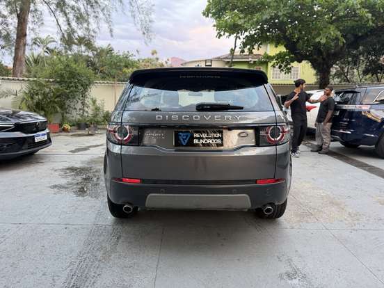 LAND ROVER-DISCOVERY SPORT-2015